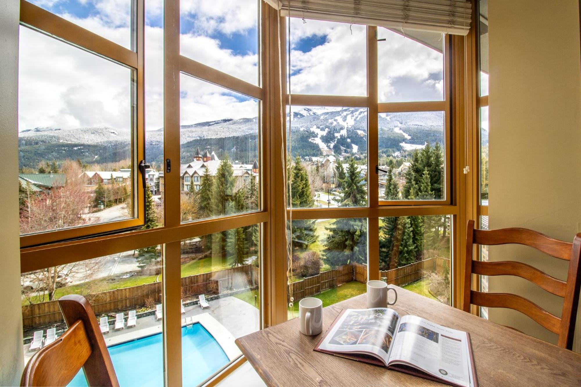 Cascade By Elevate Vacations Appartement Whistler Buitenkant foto